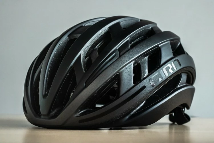 CASCO GIRO HELIOS SPHERICAL MIPS NEGRO MATE - Imagen 2