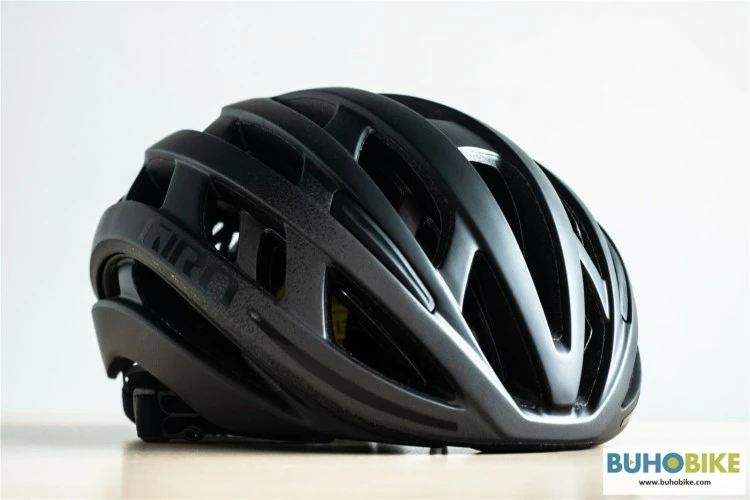 CASCO GIRO HELIOS SPHERICAL MIPS NEGRO MATE